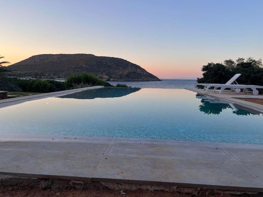 Summer Villa In Pórto Ráfti Extérieur photo