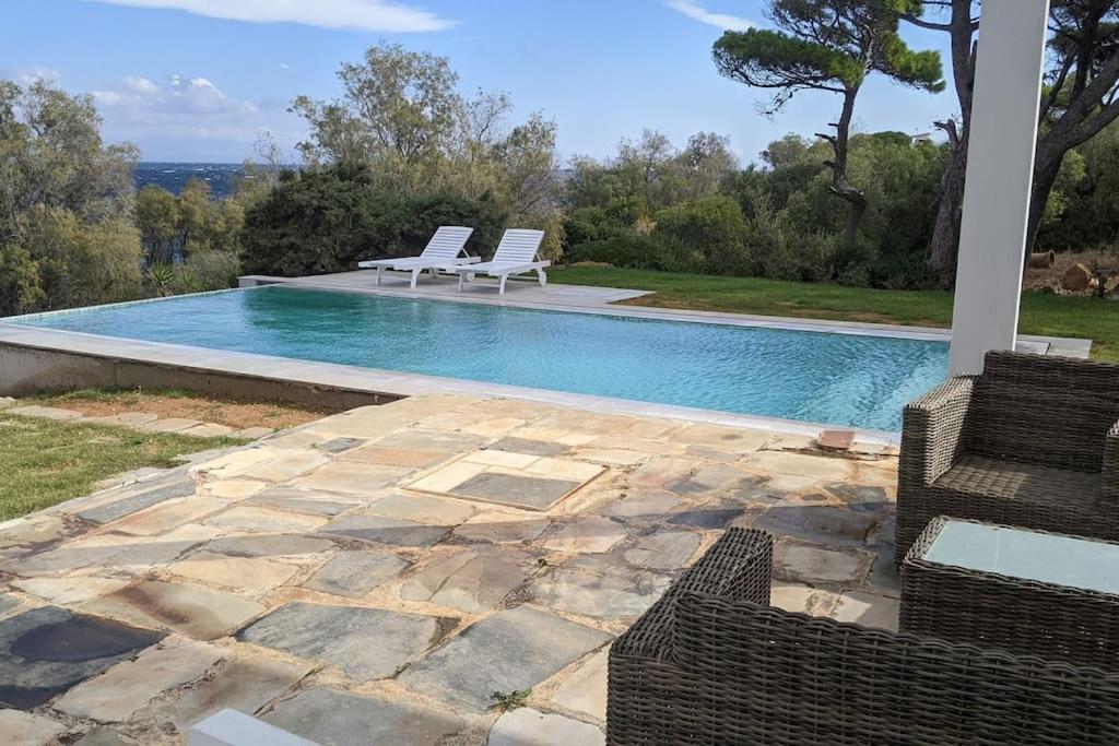 Summer Villa In Pórto Ráfti Extérieur photo