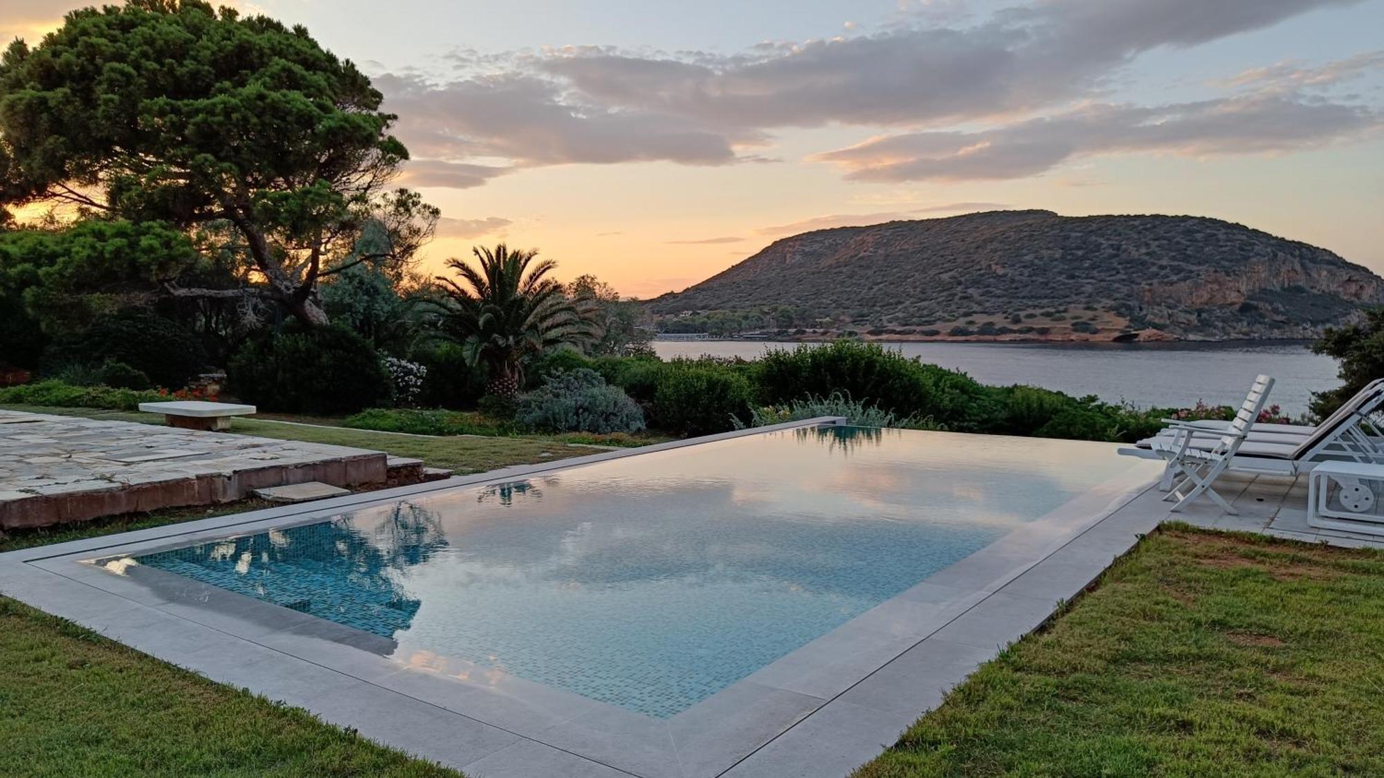 Summer Villa In Pórto Ráfti Extérieur photo